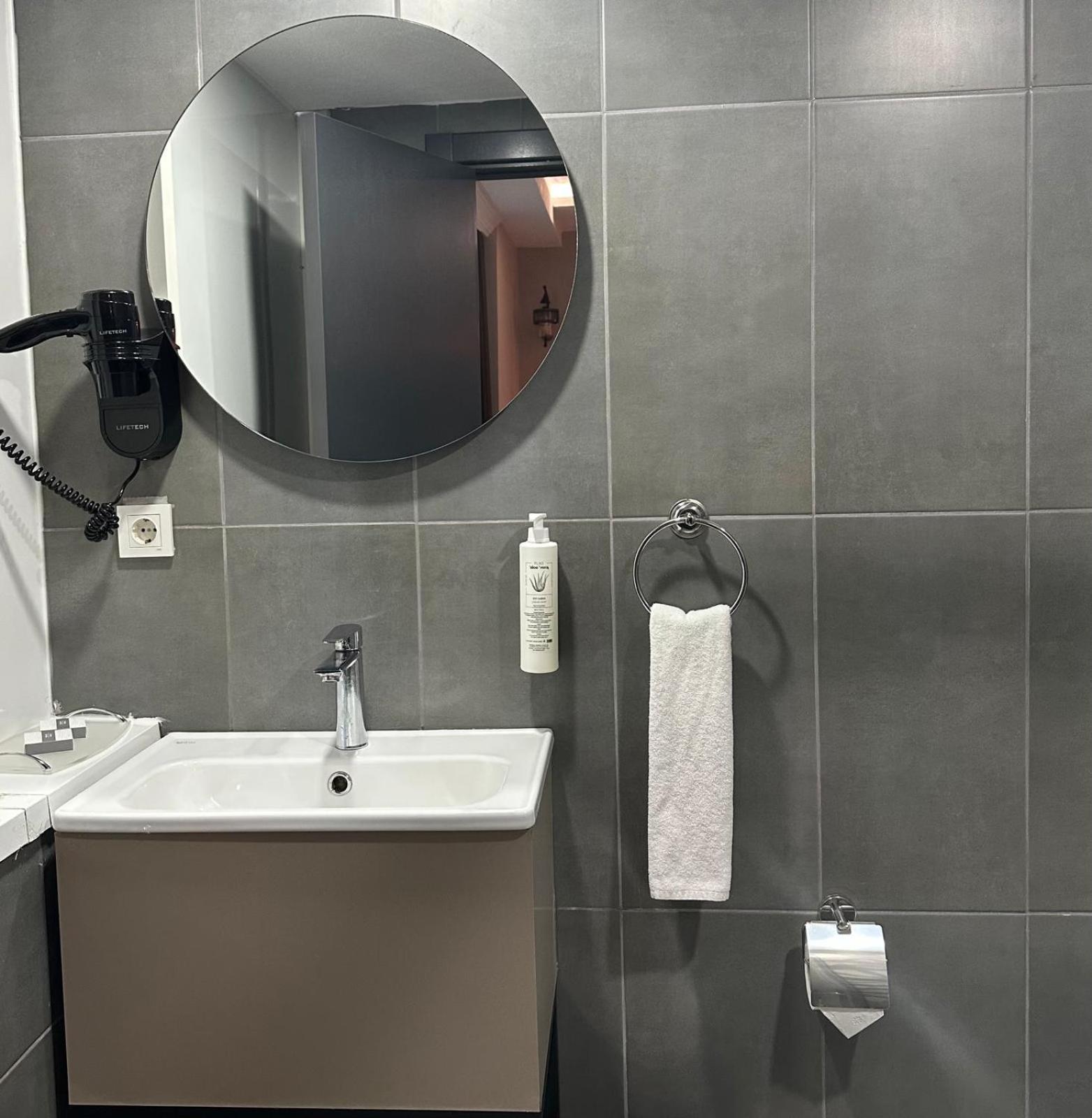Monezza Hotel Maltepe Istambul Exterior foto